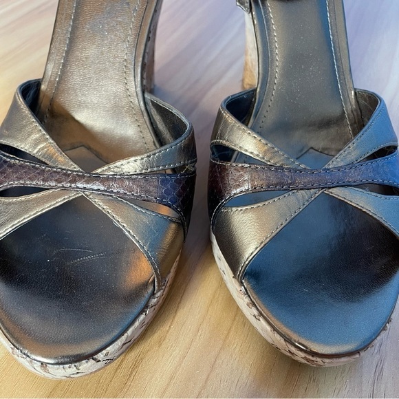 Franco Sarto wedge heeled platform sandals in size 9.5 copper metallic leather - Picture 3 of 9